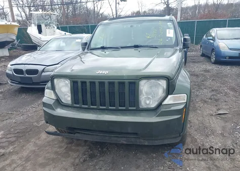 2008 Jeep Liberty Sport from USA, damaged, VIN 1J8GN28K88W248094